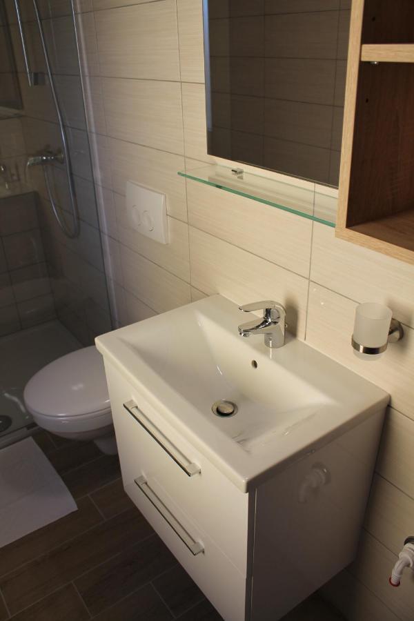 Petite Apartment Maribor Exteriör bild