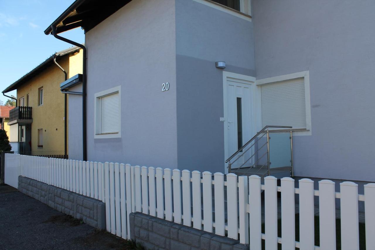 Petite Apartment Maribor Exteriör bild
