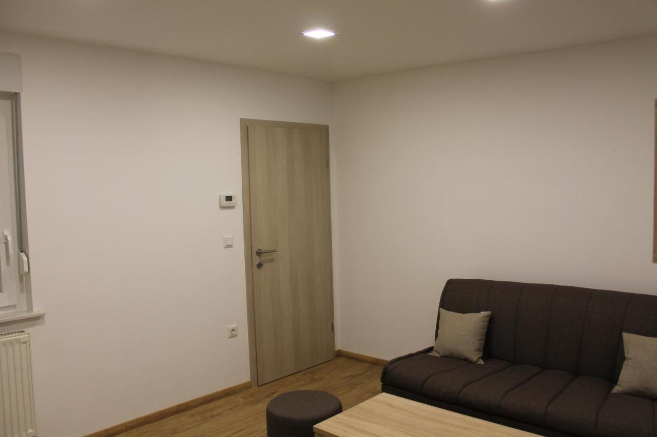 Petite Apartment Maribor Exteriör bild